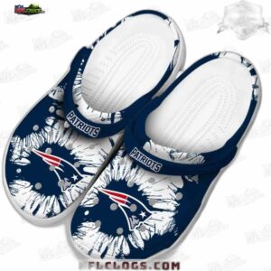 New England Patriots NFL Crocs Clogs - White Splash Burst Fan Footwear 3