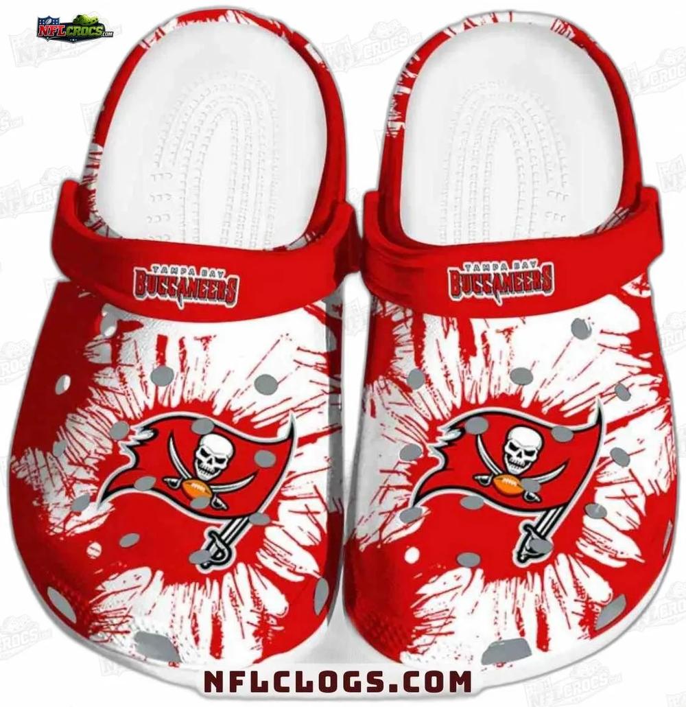 Tampa Bay Buccaneers Red Pirate Flag Splash Crocs – Football Fan Clogs Tampa Bay Buccaneers Red Pirate Flag Splash Crocs – Football Fan Clogs